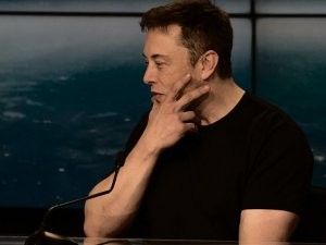 Elon Musk doet bod op alle aandelen Twitter